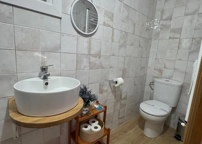 Suite La Abuela - Hostal Merindades Vakantiehuis *